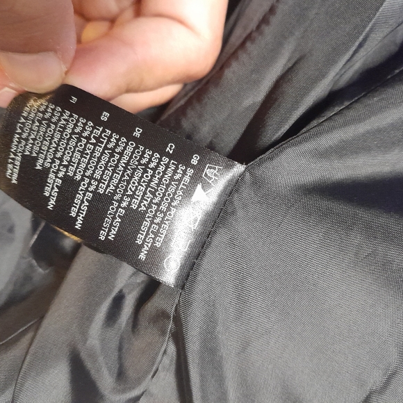 H&M Crop blazer size 8 - Picture 8 of 9